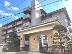 新着情報@中央区佐藤1丁目♪人気の角部屋4LDK中古マンション♪