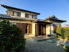 新着情報＠中央区中田島町★広々敷地約156坪に建つ８ＤＫ＋Nの中古戸建♪