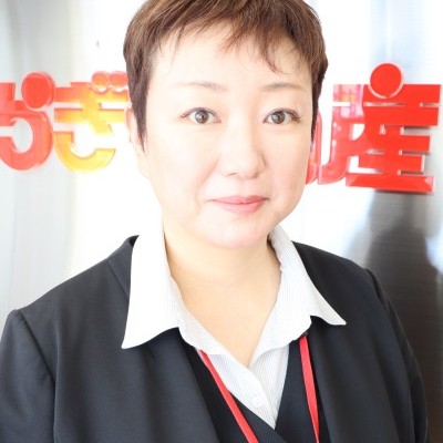 売買事業部　営業事務 足立　信子