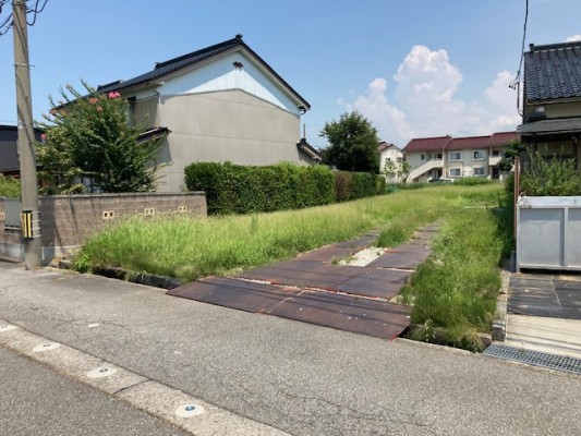 中番 売地 200万円