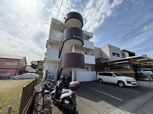 【一棟売アパート】ラ・メゾン